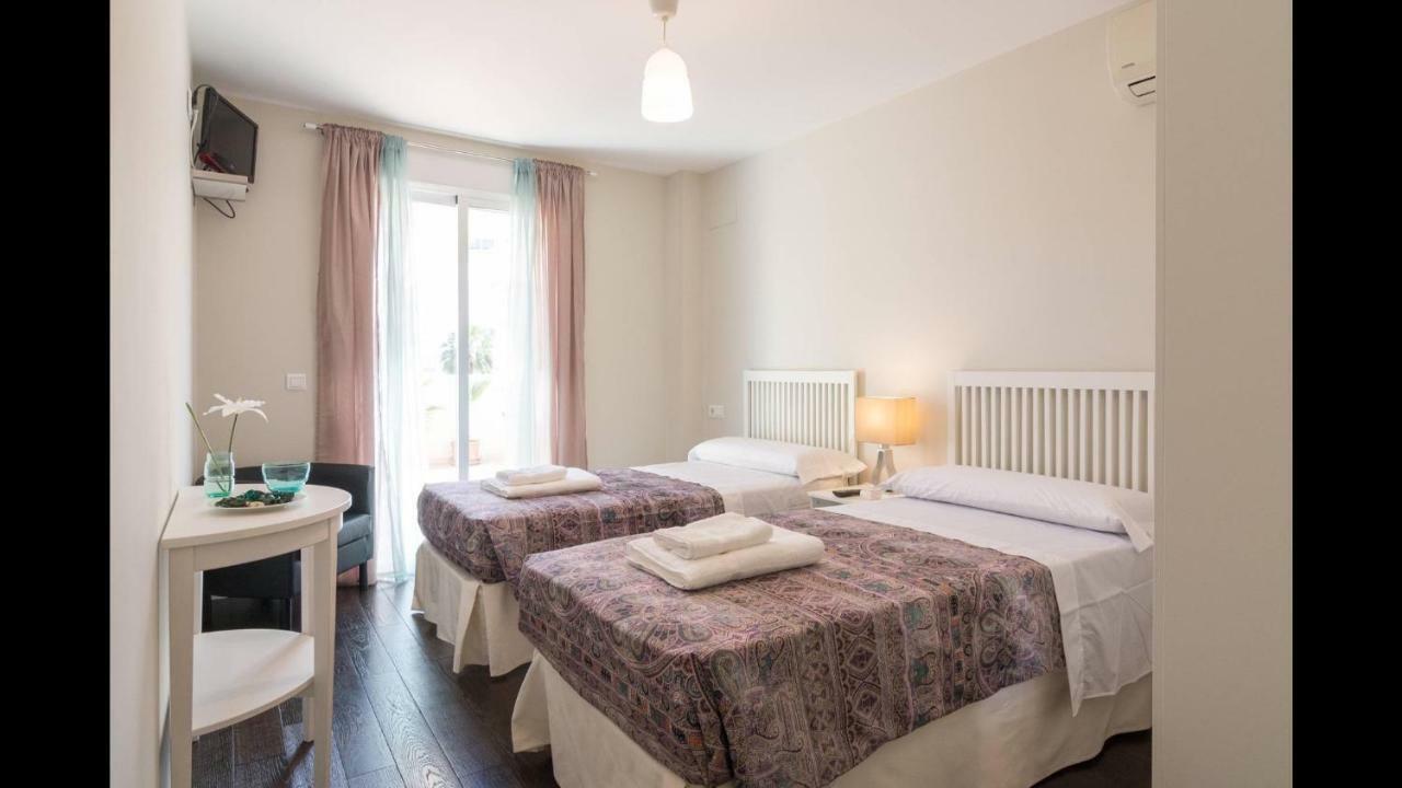 Kentia Rooms مالقة المظهر الخارجي الصورة
